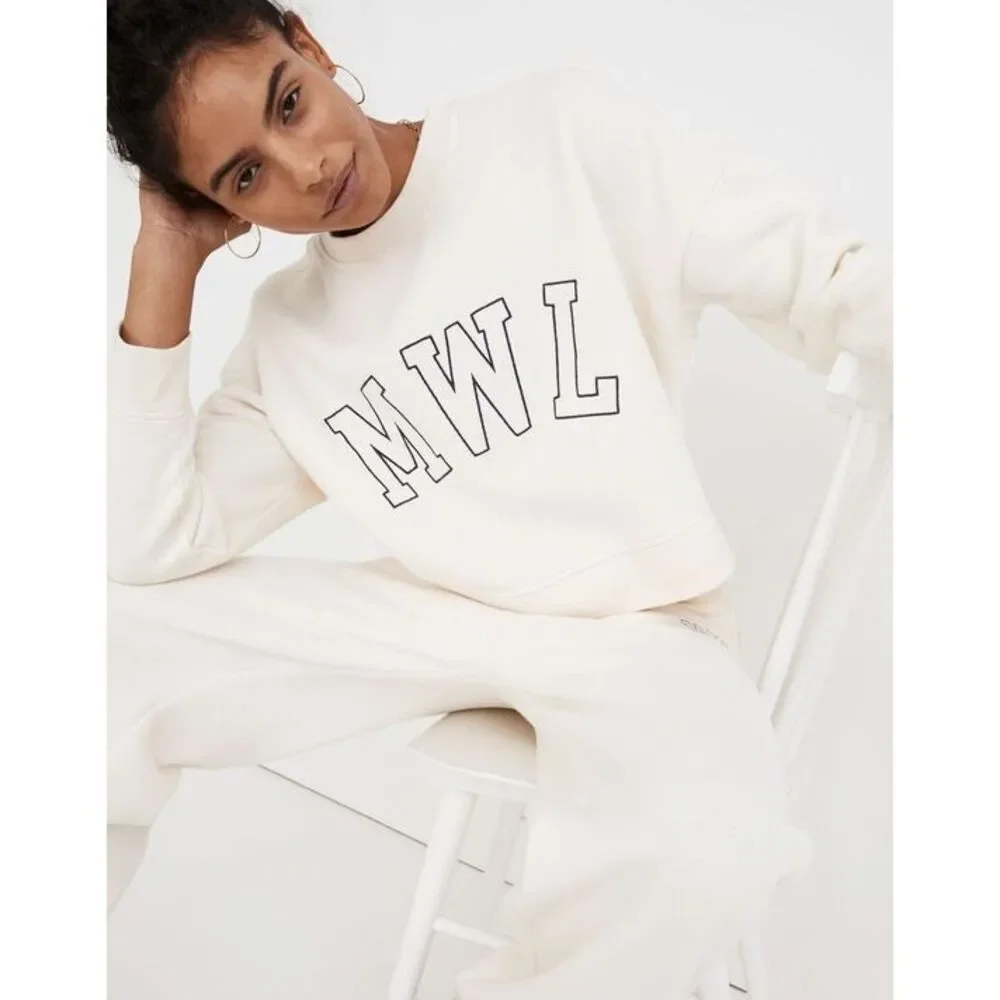 Madewell Betterterry‎ Embroidered Crop Sweatshirt in Antique Cream Size Medium